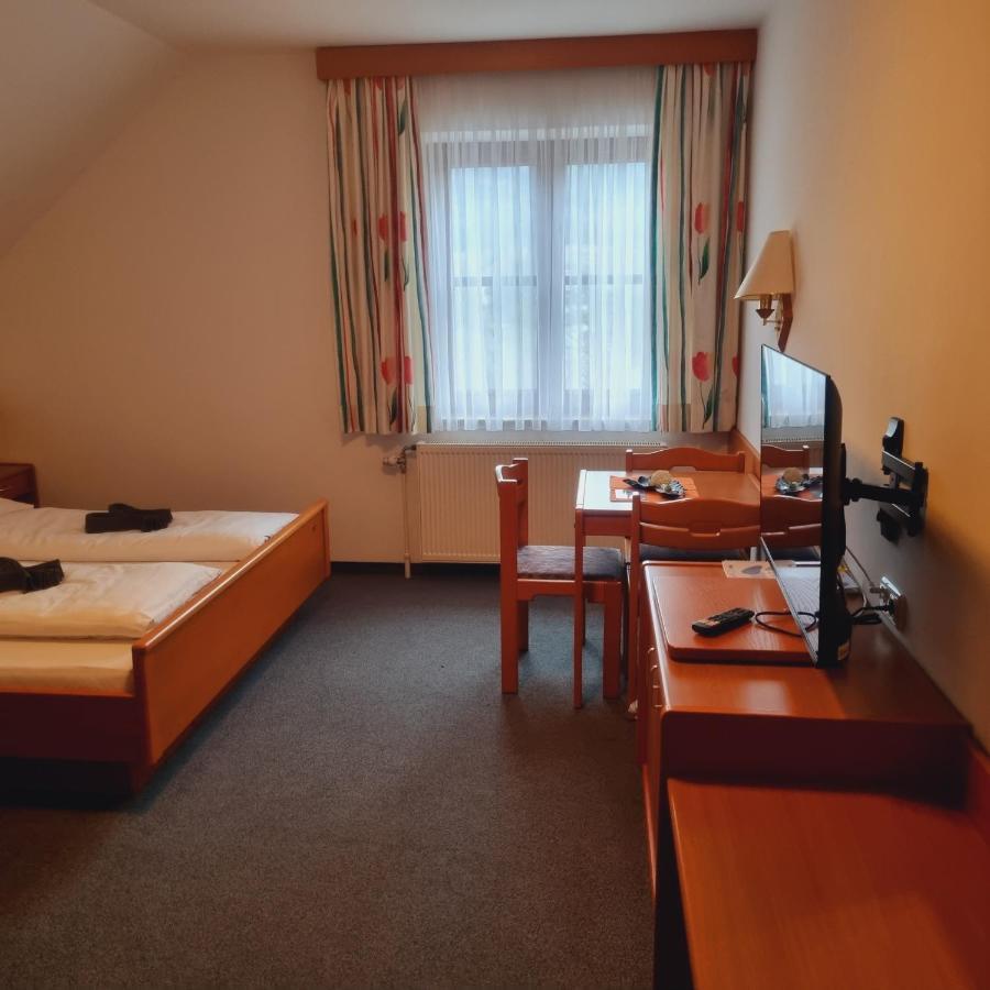 Gasthof Koegerlwirt Göstling an der Ybbs Buitenkant foto